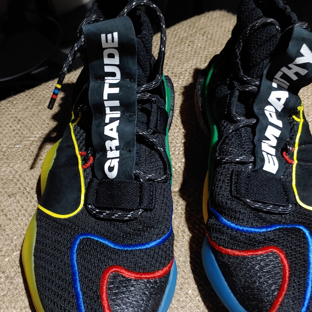Gratitude Empathy sneakers